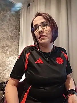 IsisBlake online show from 06-23-26, 09:57