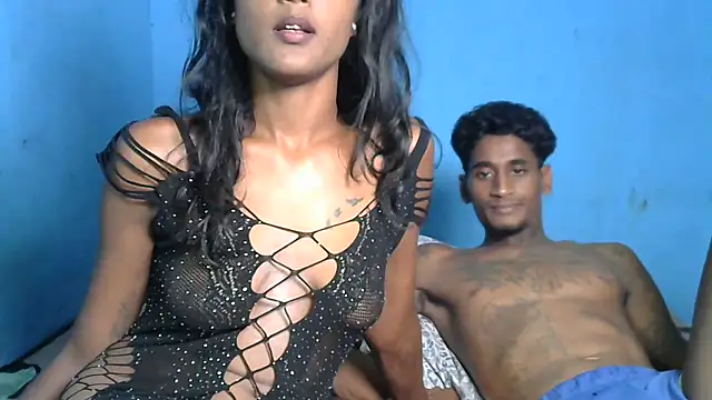 Snapshot of indiangeni20 chatting on 01-11-25, 07:27 indiangeni20 online show from 01-11-25, 07:27