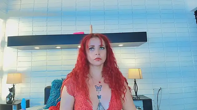 HannaBrave online show from 03-18-25, 05:42