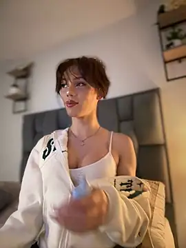 Carlita cute online show from 02-05-25, 01:37