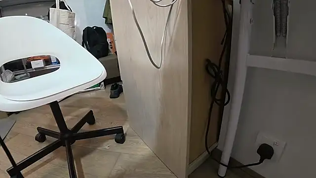 Snapshot of YunheLEE chatting on 02-26-26, 01:32 YunheLEE online show from 02-26-26, 01:32