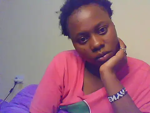 EBONYVANILLA02 online show from 11-13-25, 08:52