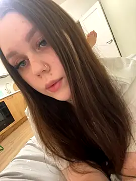 Marylallka5 online show from 10-22-25, 05:56