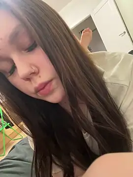 Marylallka5 online show from 12-16-25, 02:33