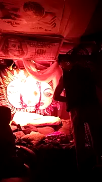 Gillygilly76 online show from 02-24-25, 09:21