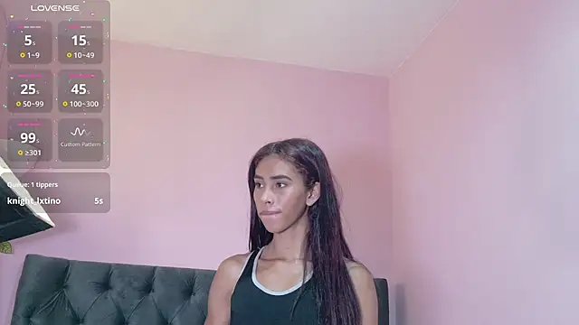 Snapshot of Iamkarlaa_doll chatting on 02-24-25, 02:58 Iamkarlaa doll online show from 02-24-25, 02:58