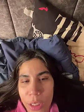 Snapshot of Cuteandhornyy chatting on 12-04-25, 07:22 Cuteandhornyy online show from 12-04-25, 07:22