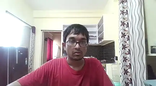 Snapshot of THE_NAKED_BOY chatting on 03-23-25, 06:26 THE NAKED BOY online show from 03-23-25, 06:26