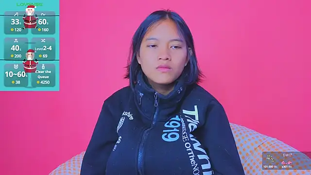 Natsu   online show from 12-26-24, 02:12