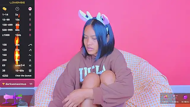 Natsu   online show from 01-21-25, 02:43