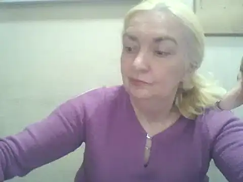 Snapshot of Meri798 chatting on 05-12-26, 07:00 Meri798 online show from 05-12-26, 07:00
