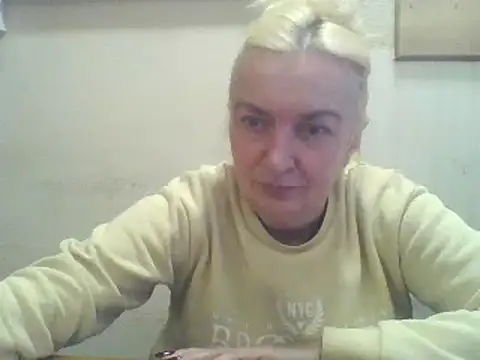 Snapshot of Meri798 chatting on 05-28-26, 06:16 Meri798 online show from 05-28-26, 06:16