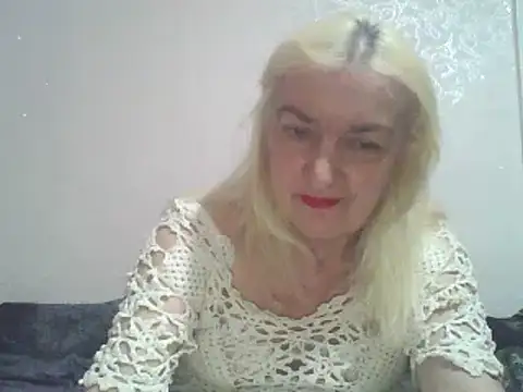 Snapshot of Meri798 chatting on 06-04-26, 08:59 Meri798 online show from 06-04-26, 08:59