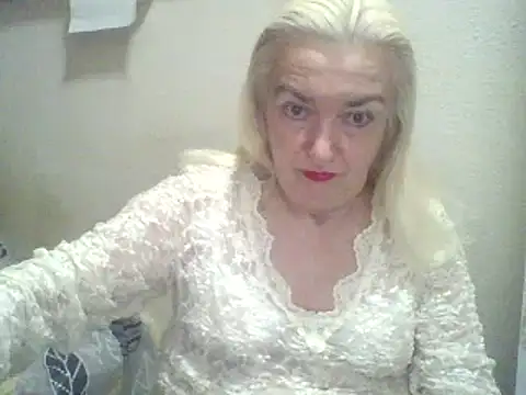 Snapshot of Meri798 chatting on 07-25-26, 09:23 Meri798 online show from 07-25-26, 09:23