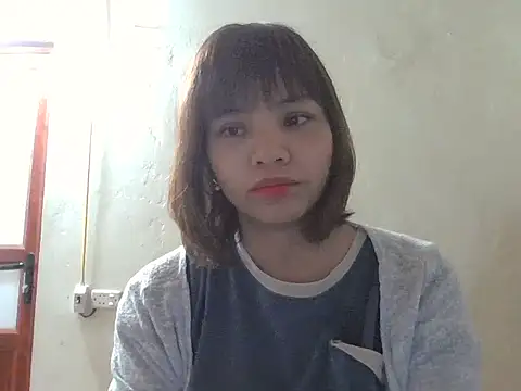 Angela-Eira online show from 10-22-25, 08:52