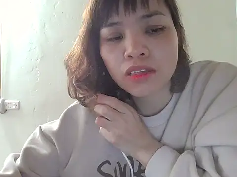 Angela-Eira online show from 12-04-25, 09:07