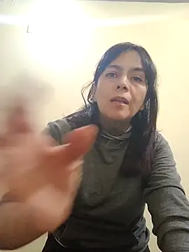 Dakary hot online show from 12-02-25, 07:53