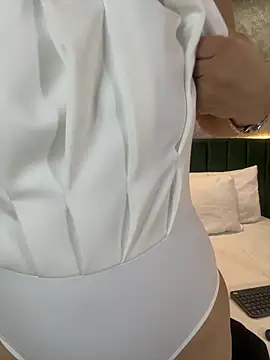 MonicaMoret online show from 07-02-26, 12:44