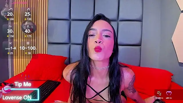 Snapshot of ANDREA__LOVE chatting on 09-25-25, 12:42 ANDREA LOVE online show from 09-25-25, 12:42