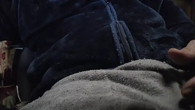 hidenyan02 online show from 01-22-25, 11:12