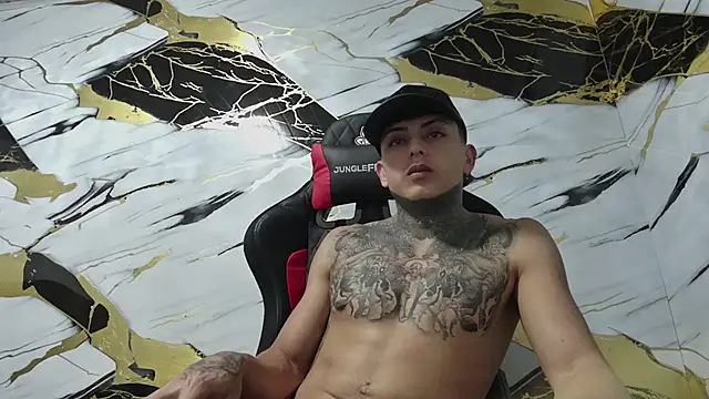 Kevin22 222 online show from 01-09-25, 08:03