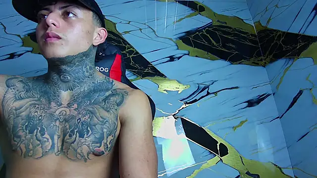 Kevin22 222 online show from 02-03-25, 08:13