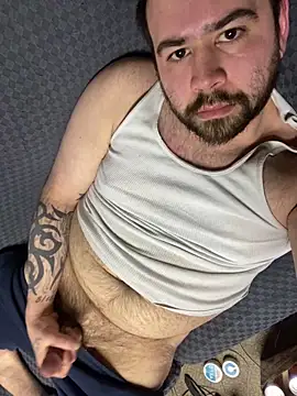 Snapshot of bighung1990 chatting on 02-22-26, 04:35 bighung1990 online show from 02-22-26, 04:35