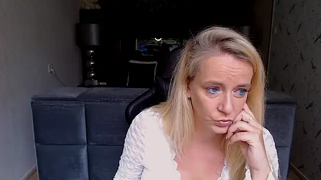 Wendysexyx online show from 10-06-25, 10:34