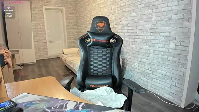 iliaskrislove online show from 03-17-25, 08:19