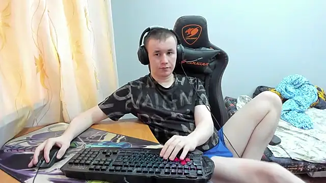 iliaskrislove online show from 10-13-25, 05:40