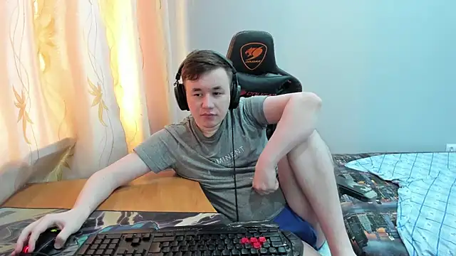 iliaskrislove online show from 05-03-26, 01:11