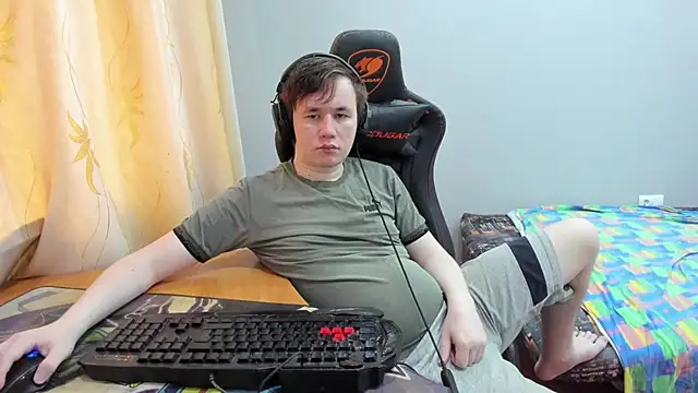 iliaskrislove online show from 07-18-26, 05:55