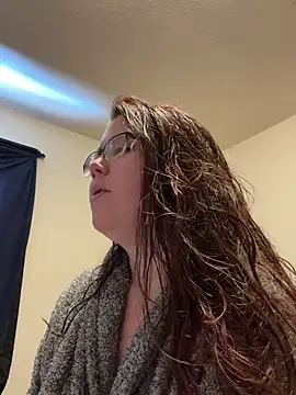 FreakNastyLacie online show from 02-19-25, 04:22