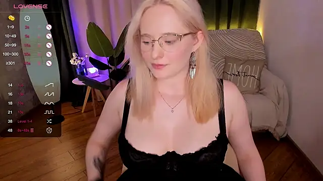 Aemilia  online show from 02-16-25, 12:10