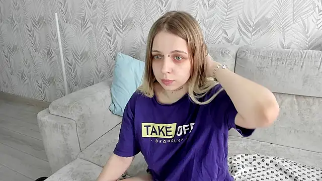 Alice Halle online show from 04-18-26, 09:35