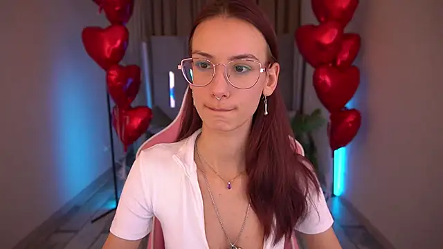 CozyMell online show from 02-20-25, 02:02