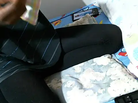 luckieey online show from 11-19-25, 08:47