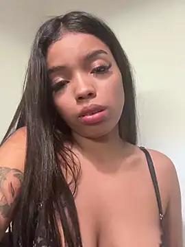 Snapshot of ximenawilliamss chatting on 03-11-25, 06:41 ximenawilliamss online show from 03-11-25, 06:41