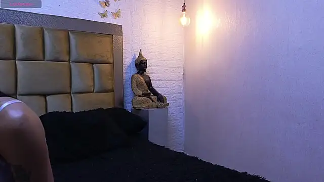 Snapshot of ximenawilliamss chatting on 11-08-25, 08:29 ximenawilliamss online show from 11-08-25, 08:29