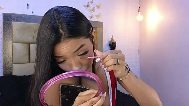 Snapshot of ximenawilliamss chatting on 11-11-25, 09:04 ximenawilliamss online show from 11-11-25, 09:04