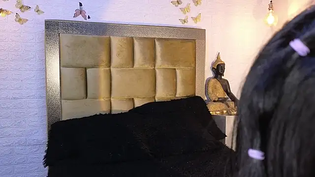 Snapshot of ximenawilliamss chatting on 12-21-25, 10:39 ximenawilliamss online show from 12-21-25, 10:39