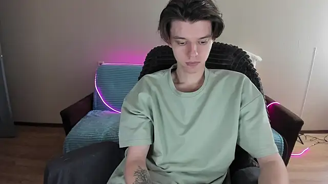 Liam sexy1 online show from 12-25-24, 12:37