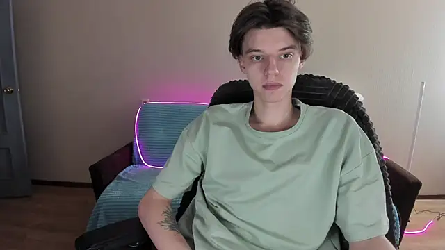 Liam sexy1 online show from 12-27-24, 12:34