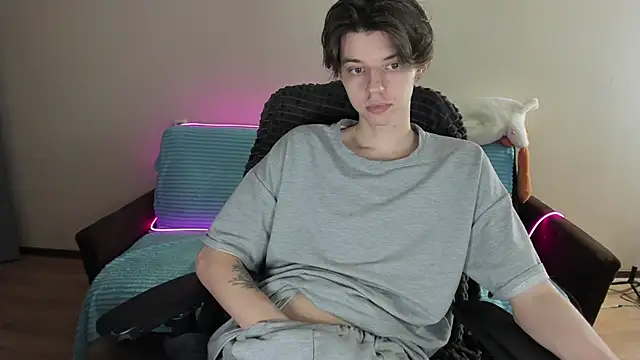 Liam sexy1 online show from 01-19-25, 01:33