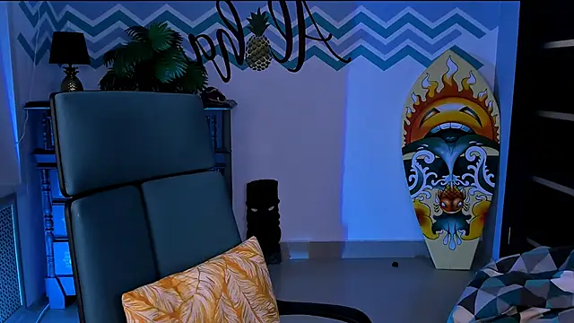 VandaRossi online show from 02-09-25, 08:11