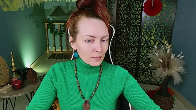 VandaRossi online show from 02-26-25, 05:09