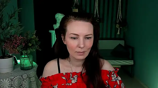 VandaRossi online show from 09-23-25, 06:49