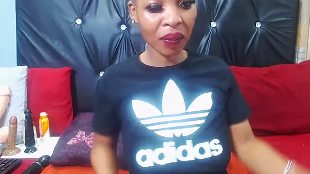 spicydiver38 online show from 04-19-26, 07:38