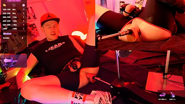 Snapshot of Fuc71 chatting on 12-02-24, 07:05 Fuc71 online show from 12-02-24, 07:05