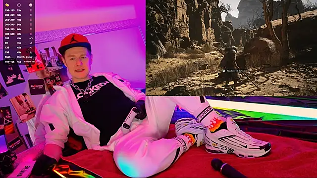 Snapshot of Fuc71 chatting on 01-18-25, 10:49 Fuc71 online show from 01-18-25, 10:49